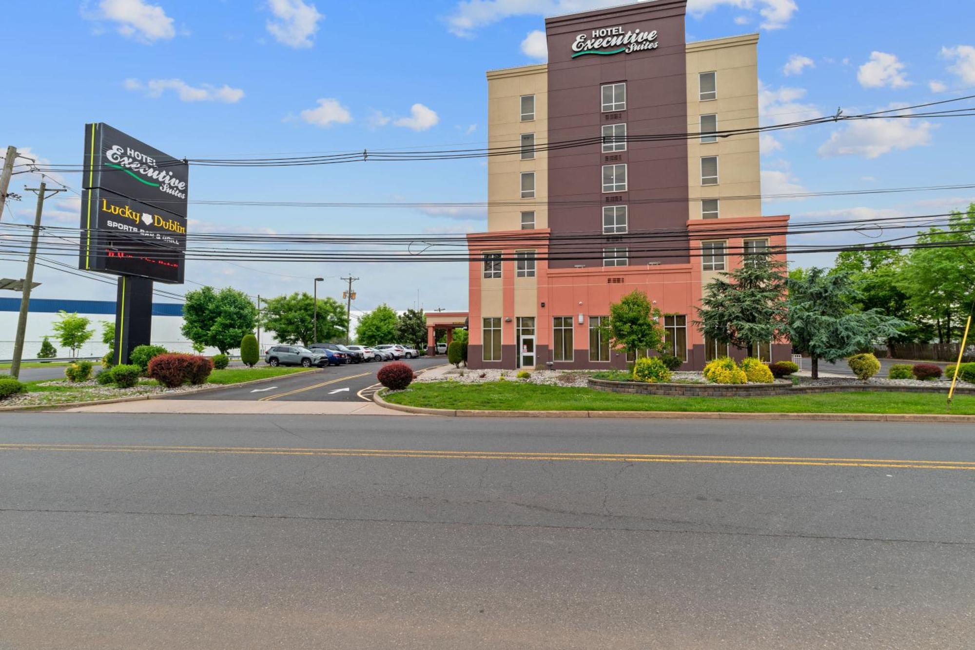 Hotel Executive Suites Carteret Esterno foto
